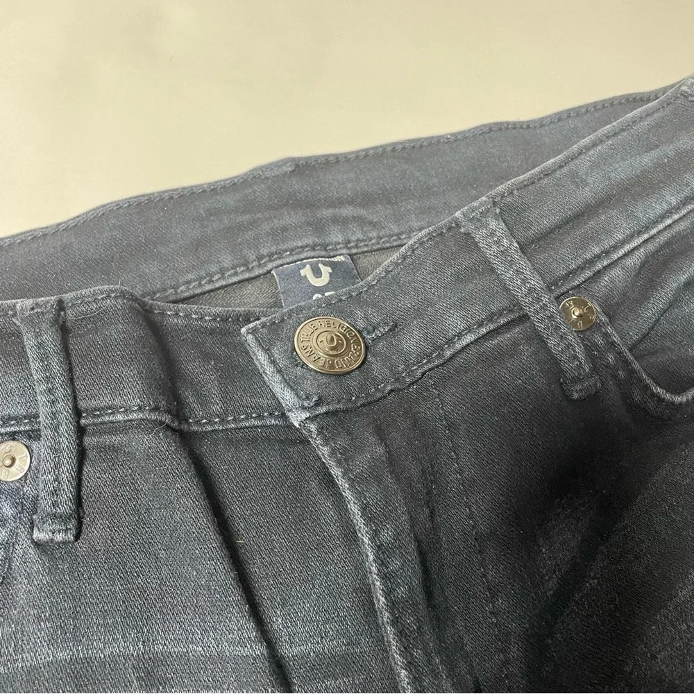 True Religion Halle Mid Rise Super Skinny Cargo Moto Jean Size 25 - Picture 4 of 16